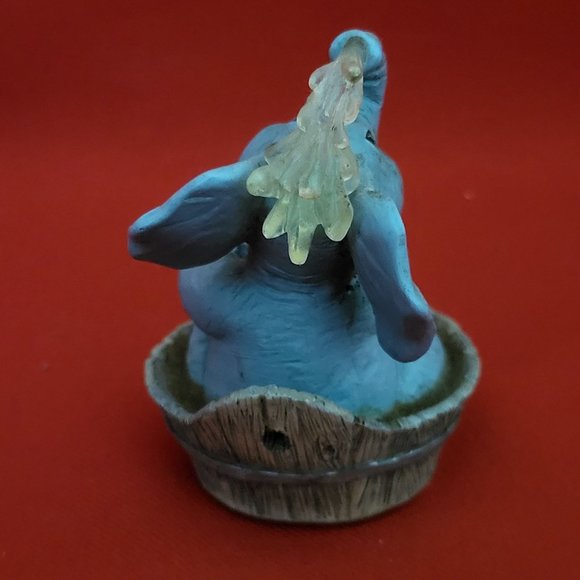 The Hamilton Collection Clean Fun Elephant Figurine 1996 - Picture 5 of 12